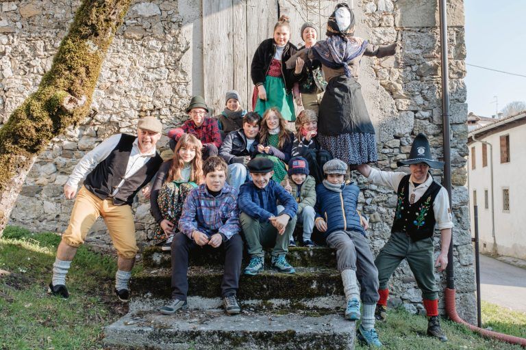 Amîs Dal Comitât Di Val E Rualp