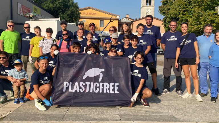 Copertina Plastic Free